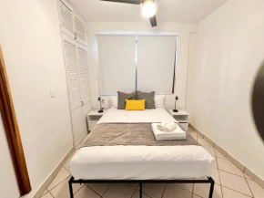 Serene 1BR suite near the beach coast